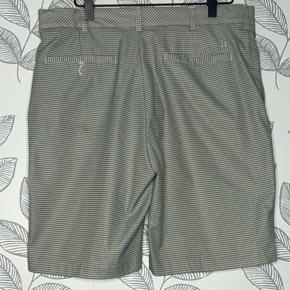 Walter Hagen Golf Shorts 34 Green Pattern Flex Waist Athletic Short - Picture 4 of 13